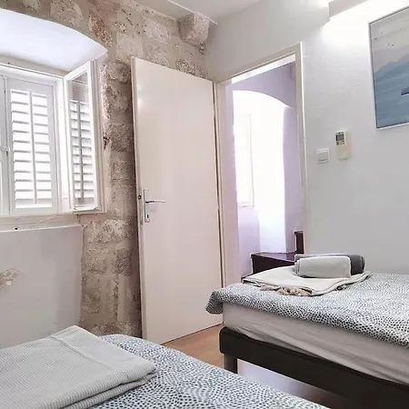 Apartment 3 Bedroom House In Old Town Dubrovnik